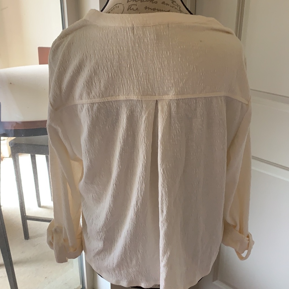 Ivory Textured Top - Picture 6 of 7
